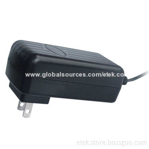 25W Switching Adapter with USA AC Plug and Input Voltage of 90 to 264V AC